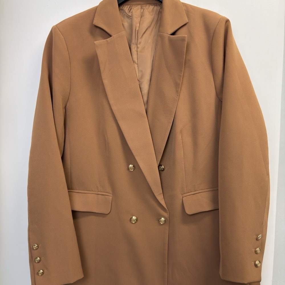 Banana Republic Double-Breasted Camel Blazer